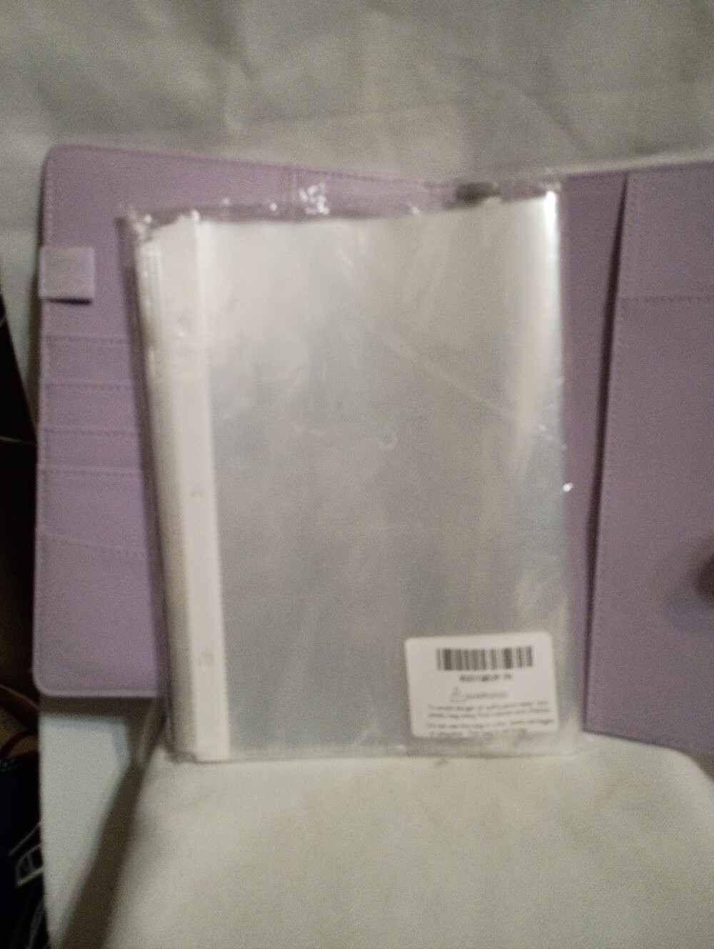 Binder - Picture 3 of 3